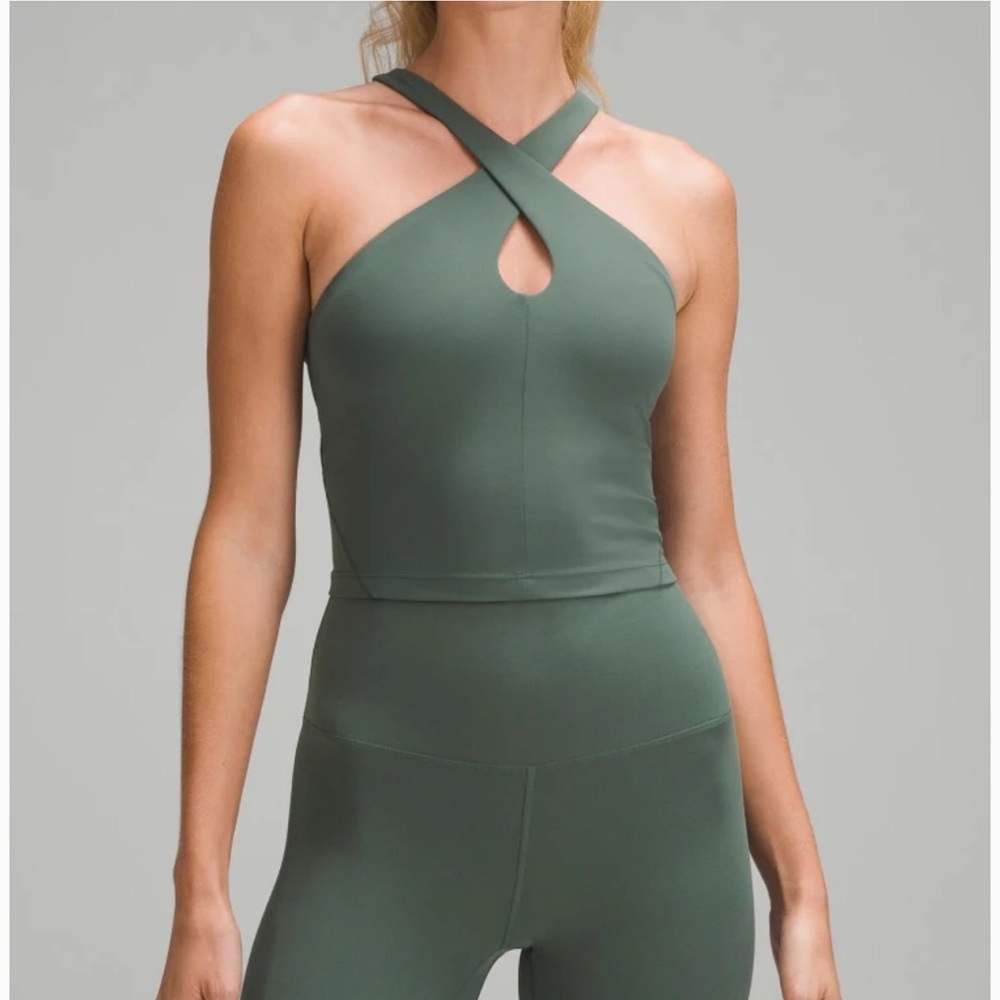 Lululemon align keyhole halter top size 4
